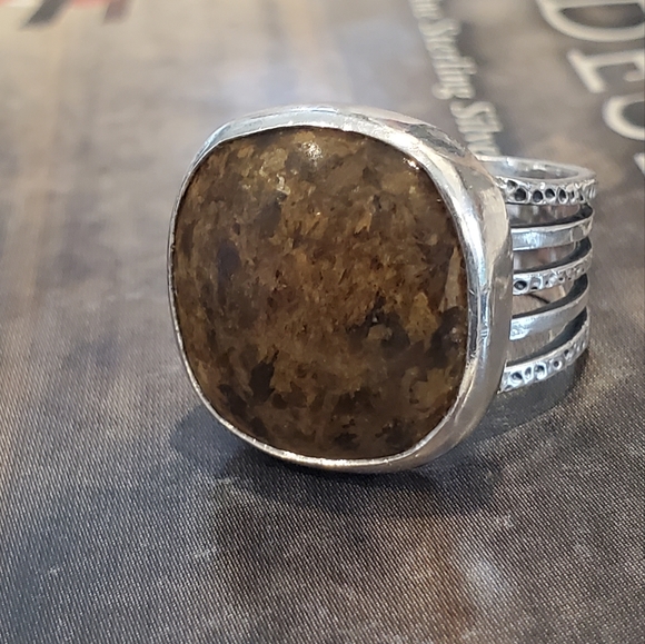 Silpada Ring - Picture 13 of 14